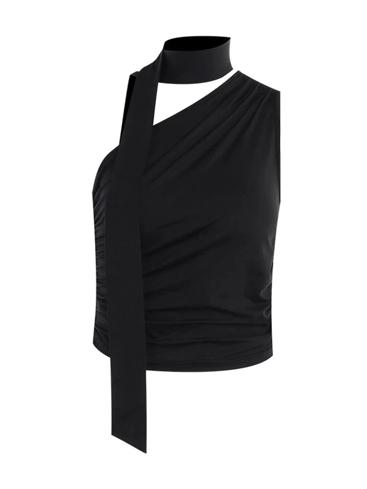 Vintage off-shoulder halter tank top in cropped length with sleeveless design, made from cotton and polyester blend.