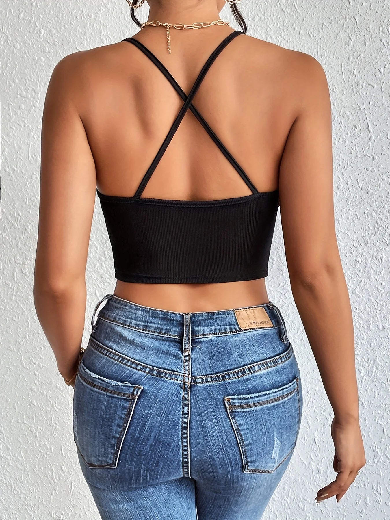 Chic Halter Neck Crop Top-Backless & Criss Cross Detail-Perfect for Summer Outings