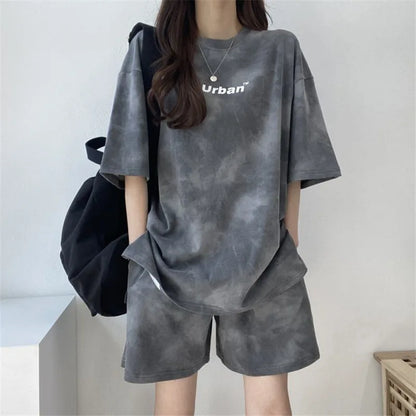 Women's Sports Suit Summer Short Sleeve Top Shorts Casual Two Piece Set Tie Dye Loose Fashion Pants Suit Thin Korean