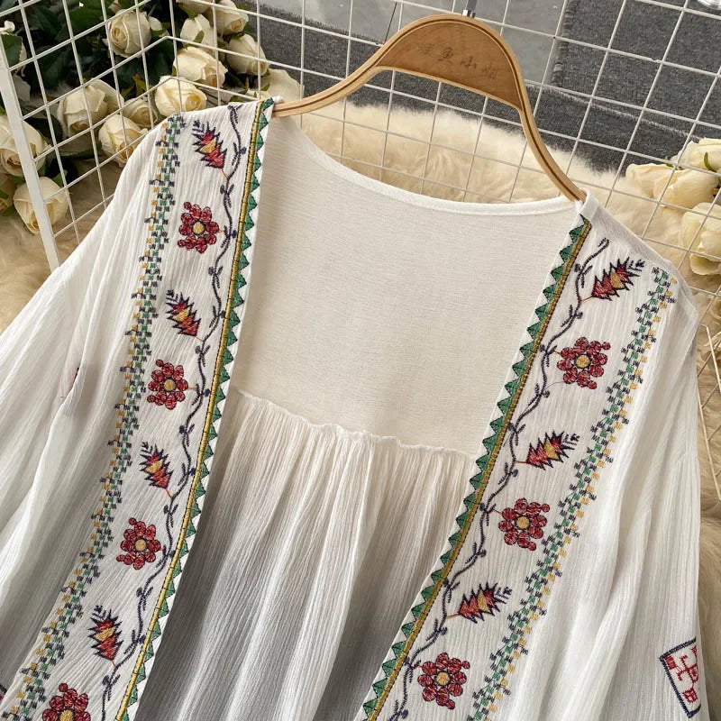 Summer Women's Shirt Bohemian Holiday Style Embroidered Tassel Chiffon Cardigan New Waist Female Slim Short Tops E015