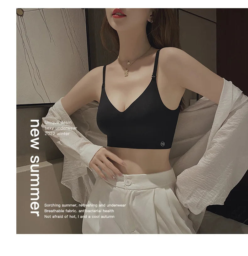 Backless invisible push-up bra with adjustable straps and seamless design for comfortable wear.